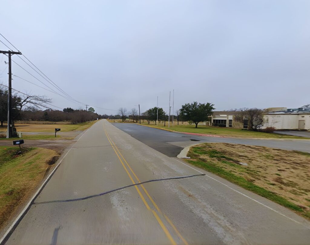 2571 Roosevelt Dr, Dalworthington Gardens, TX